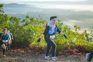 BIB: 2470, 2399
                            <button type="button" onclick="openModal(21876492)" class="btn btn-primary btn-sm float-right btn-popup" data-toggle="modal" data-target=".modal-high-quality">
                        <i class="fas fa-shopping-cart"></i> Add to Cart
                    </button>
                                            <button type="button" onclick="isThisMe(21876492, true)" class="btn btn-success btn-sm float-right btn-popup btn-isme hidden" data-toggle="tooltip" data-placement="bottom" title="นี่คือรูปของคุณใช่ไหม คลิกที่นี่เพื่อเอาเข้าอัลบั้ม">
                        <i class="fas fa-plus"></i> Add to album
                    </button>
                    <button type="button" onclick="isThisMe(21876492, false)" class="btn btn-warning btn-sm float-right btn-popup btn-isnotme hidden">
                        <i class="fas fa-ban"></i> Remove from album
                    </button>